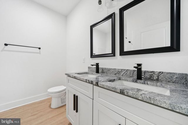 425 PALOMINO DR, Louisa, VA 23093