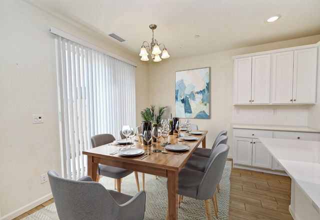 2273 N Raleigh Drive, Fresno, CA 93727