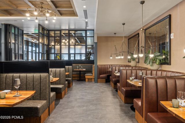 1702 W Glencoe Mountain Way 7048, Park City, UT 84060