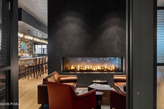 1702 W Glencoe Mountain Way 7048, Park City, UT 84060