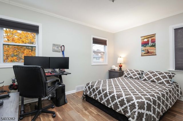 262 Valley Rd, Clark Twp., NJ 07066