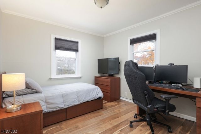 262 Valley Rd, Clark Twp., NJ 07066