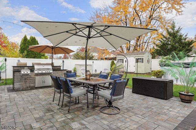 262 Valley Rd, Clark Twp., NJ 07066