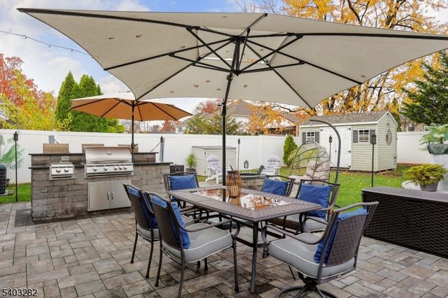 262 Valley Rd, Clark Twp., NJ 07066