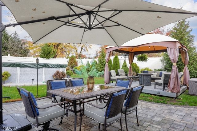 262 Valley Rd, Clark Twp., NJ 07066