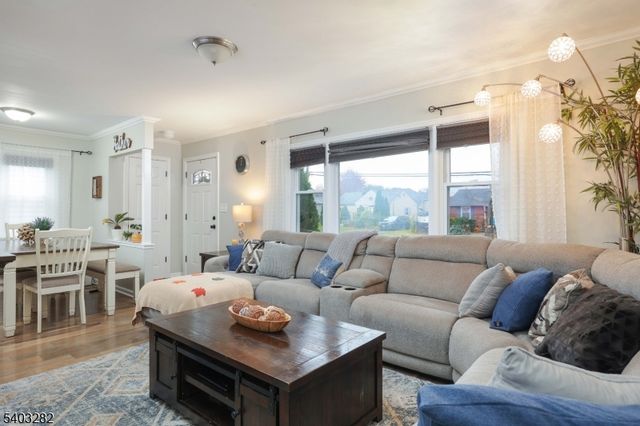 262 Valley Rd, Clark Twp., NJ 07066