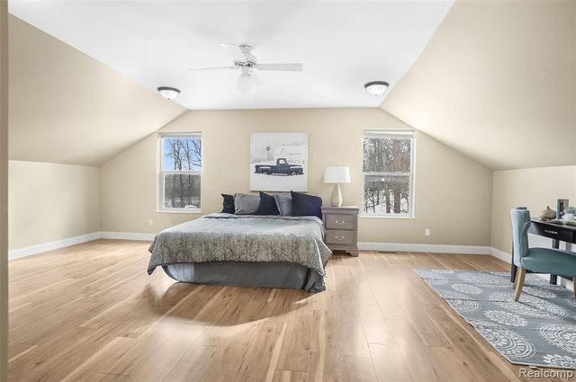 2420 Fisher Road, Howell, MI 48855