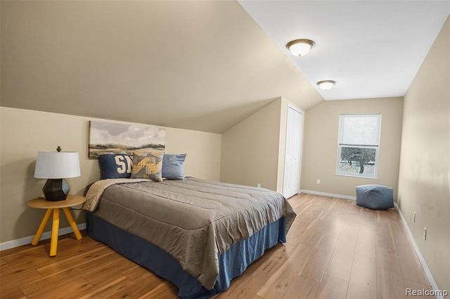 2420 Fisher Road, Howell, MI 48855