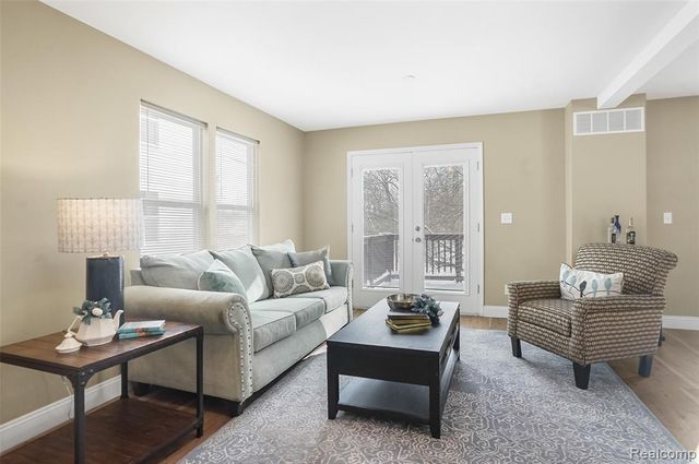 2420 Fisher Road, Howell, MI 48855