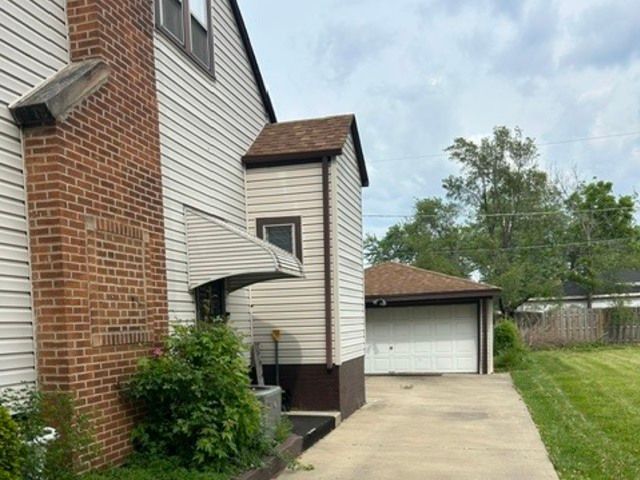 1329 Price Avenue, Calumet City, IL 60409