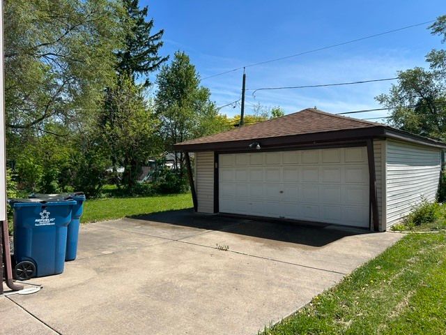 1329 Price Avenue, Calumet City, IL 60409