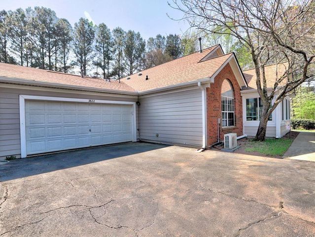 3822 Vineyards Lake Circle NW 16, Kennesaw, GA 30144