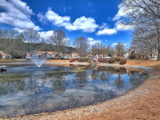 3822 Vineyards Lake Circle NW 16, Kennesaw, GA 30144