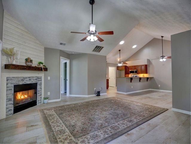 3822 Vineyards Lake Circle NW 16, Kennesaw, GA 30144
