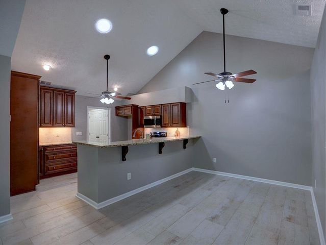 3822 Vineyards Lake Circle NW 16, Kennesaw, GA 30144