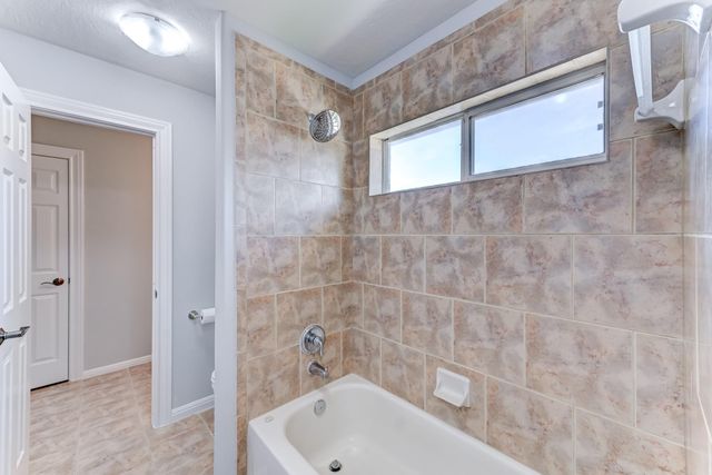 12510 Clover Walk Lane, Houston, TX 77041