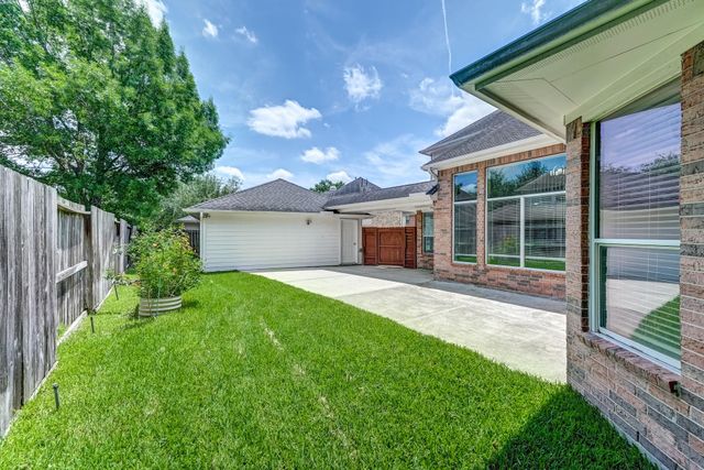 12510 Clover Walk Lane, Houston, TX 77041
