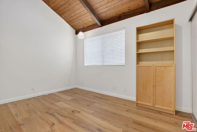 8611 Burton Way 4, Los Angeles, CA 90048