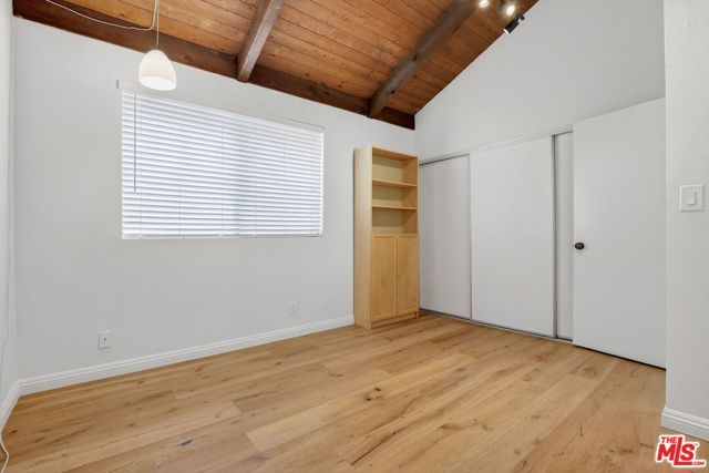 8611 Burton Way 4, Los Angeles, CA 90048