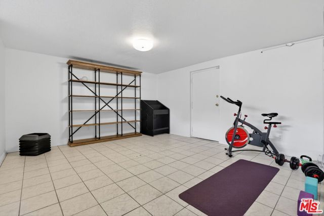 8611 Burton Way 4, Los Angeles, CA 90048