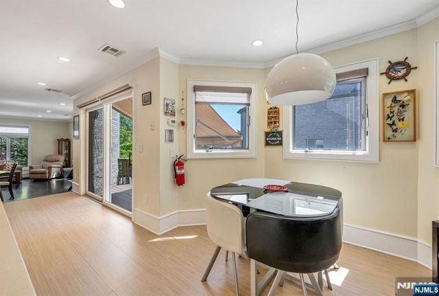 1115 Arcadian Way, Fort Lee, NJ 07024