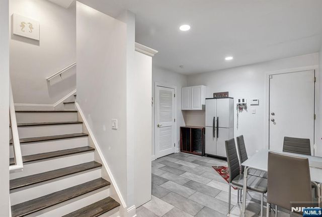 1115 Arcadian Way, Fort Lee, NJ 07024