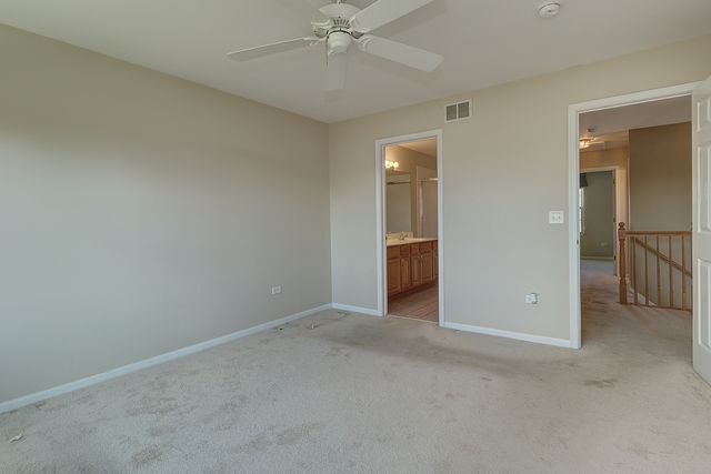 566 PINEBROOK Drive, Bolingbrook, IL 60490