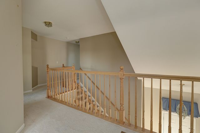 566 PINEBROOK Drive, Bolingbrook, IL 60490