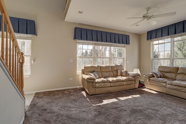 566 PINEBROOK Drive, Bolingbrook, IL 60490