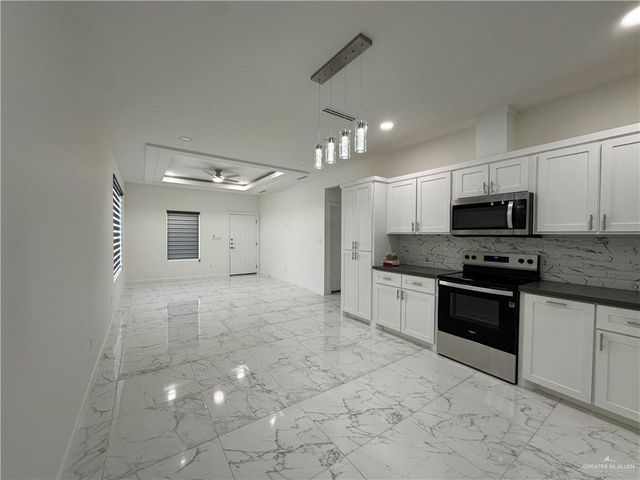 2304 E San Andrea Street 2, Edinburg, TX 78504