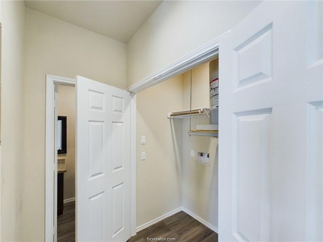 2910 Town Square Avenue 2107, Bryan, TX 77802