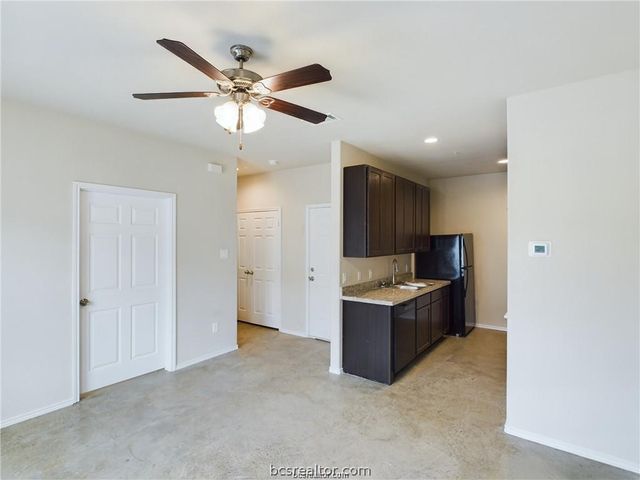 2910 Town Square Avenue 2107, Bryan, TX 77802