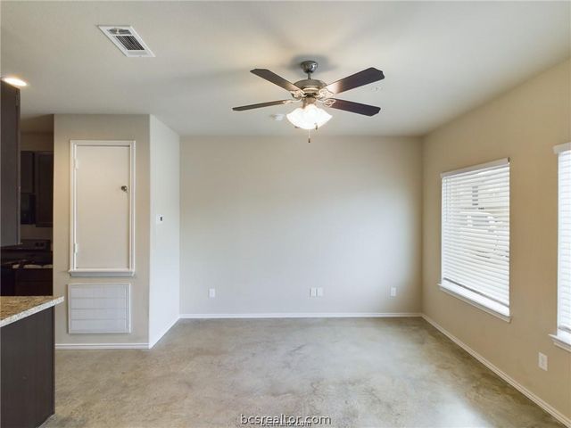 2910 Town Square Avenue 2107, Bryan, TX 77802