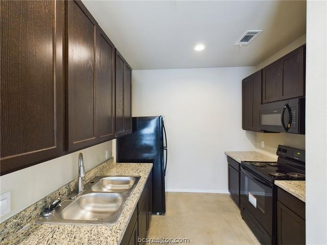 2910 Town Square Avenue 2107, Bryan, TX 77802