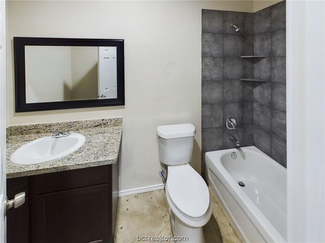 2910 Town Square Avenue 2107, Bryan, TX 77802