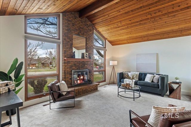 709 Vista Terrace, Nampa, ID 83686