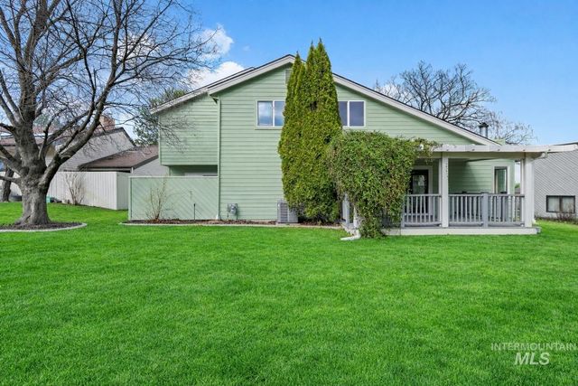 709 Vista Terrace, Nampa, ID 83686