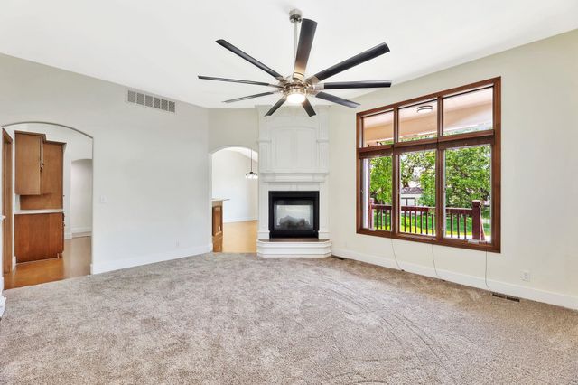 15811 W McCormick, Goddard, KS 67052