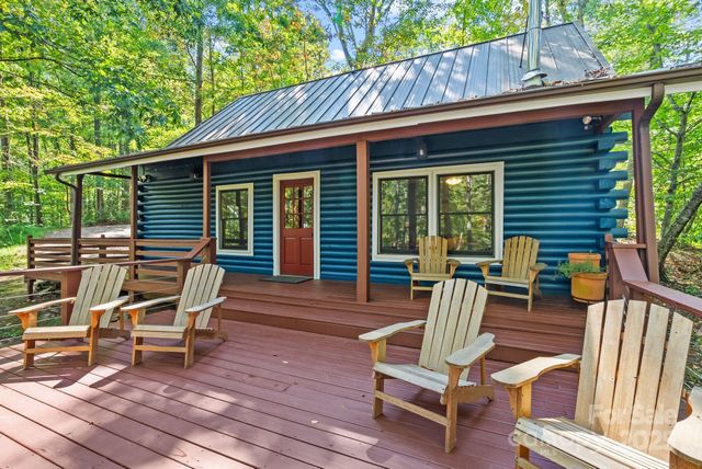 26 Benfield Road, Weaverville, NC 28787