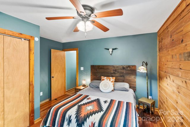 26 Benfield Road, Weaverville, NC 28787