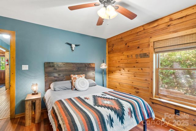 26 Benfield Road, Weaverville, NC 28787