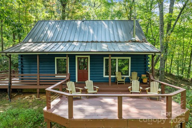 26 Benfield Road, Weaverville, NC 28787