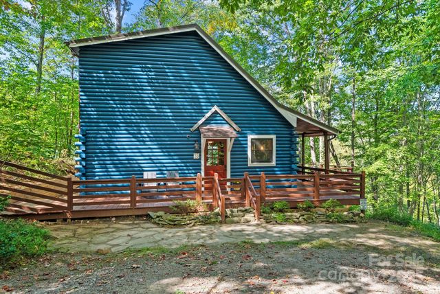 26 Benfield Road, Weaverville, NC 28787
