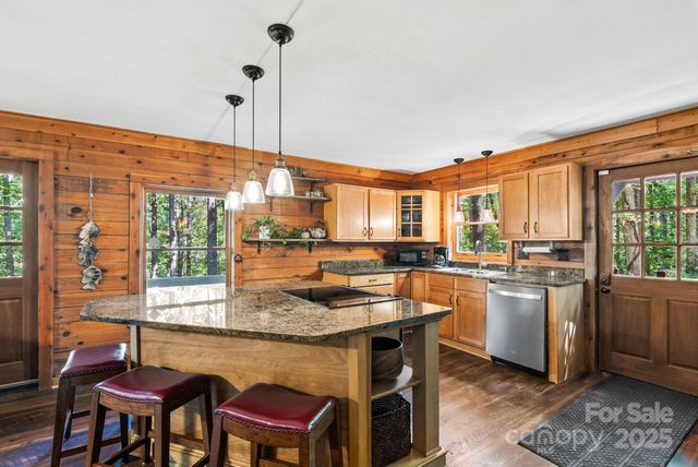 26 Benfield Road, Weaverville, NC 28787