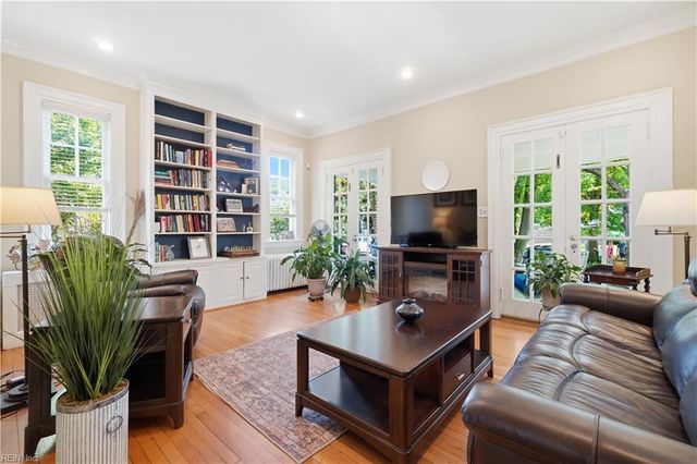 1342 Graydon AVE, Norfolk, VA 23507