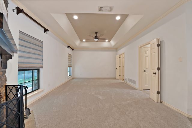 2900 Oak Trail Court, Dalworthington Gardens, TX 76016