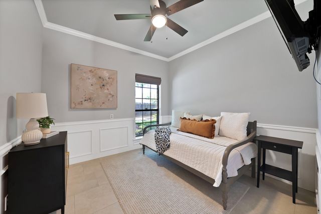 2900 Oak Trail Court, Dalworthington Gardens, TX 76016