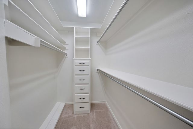 2900 Oak Trail Court, Dalworthington Gardens, TX 76016