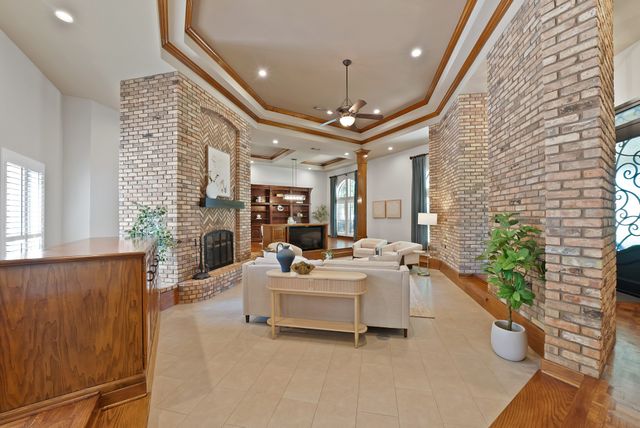 2900 Oak Trail Court, Dalworthington Gardens, TX 76016