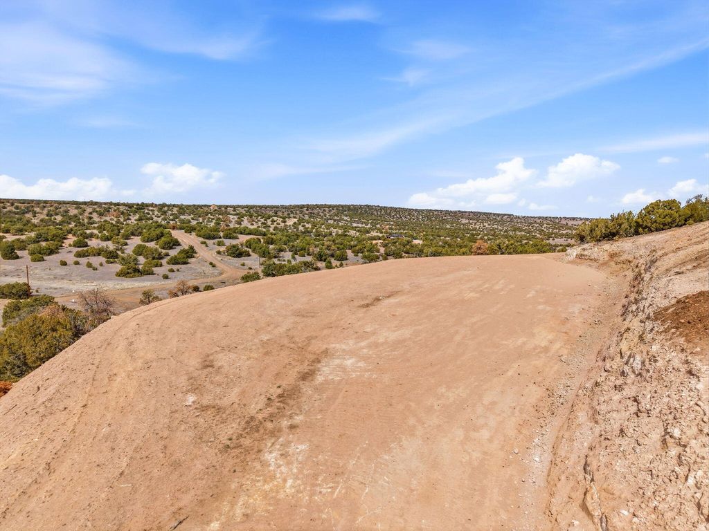 Image 7 of property listing at 311 Cimarron Drive, Quemado, NM 87829